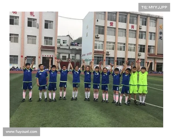黑石高尔夫祝福之道 让你在绿茵场上尽显风采与自信 黑石高尔夫祝福之道 让你在绿茵场上尽显风采与自信